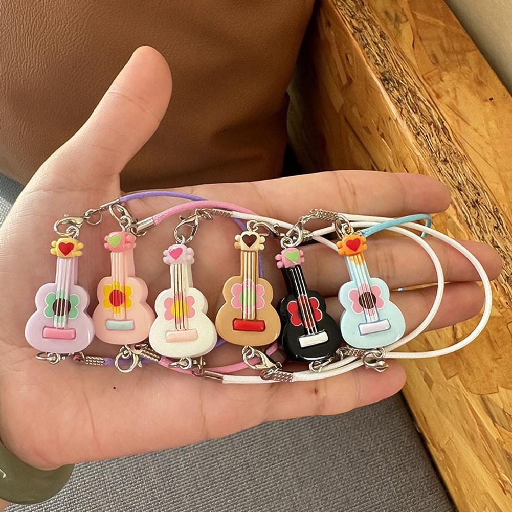 Dollhouse Mini Pendant Cartoon Cute Little Mini Musical Instrument Ornament Cartoon Pendant Sweet Couple Best Friend Gift 06#
Dollhouse Mini Pendant Cartoon Cute Little Mini Musical Instrument Ornament Cartoon Pendant Sweet Couple Best Friend Gift 06#