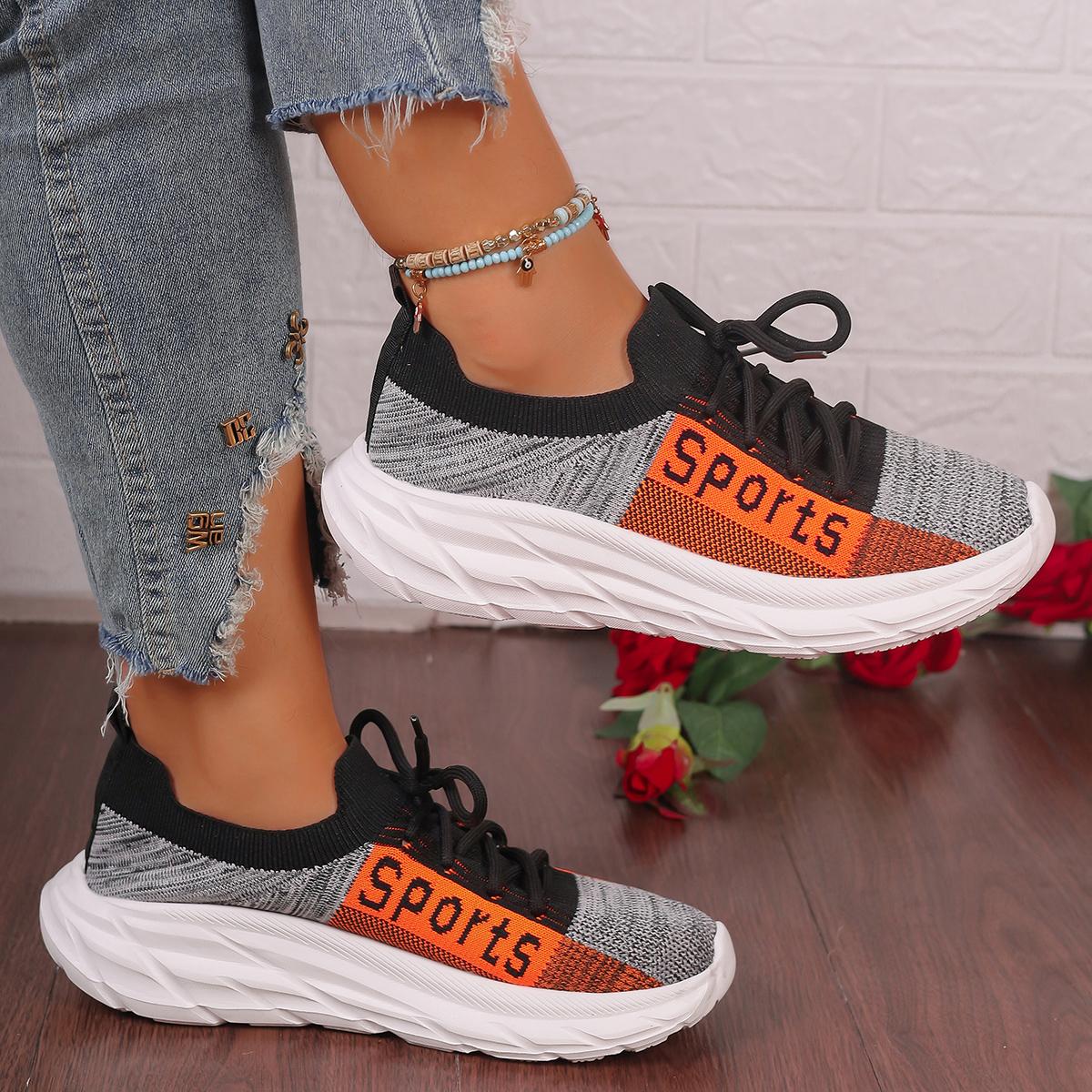 Женская дизайнерская обувь Осенние модные и прочные женские кроссовки Удобные и дышащие кроссовки на платформе 43
Женская дизайнерская обувь Осенние модные и прочные женские кроссовки Удобные и дышащие кроссовки на платформе 43