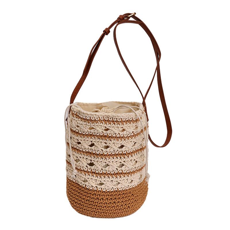 Bucket Bag with Striped Stitching - Beach Bag for Vacation, Crossbody and Shoulder Bag хакі/бежевий
Bucket Bag with Striped Stitching - Beach Bag for Vacation, Crossbody and Shoulder Bag хакі/бежевий