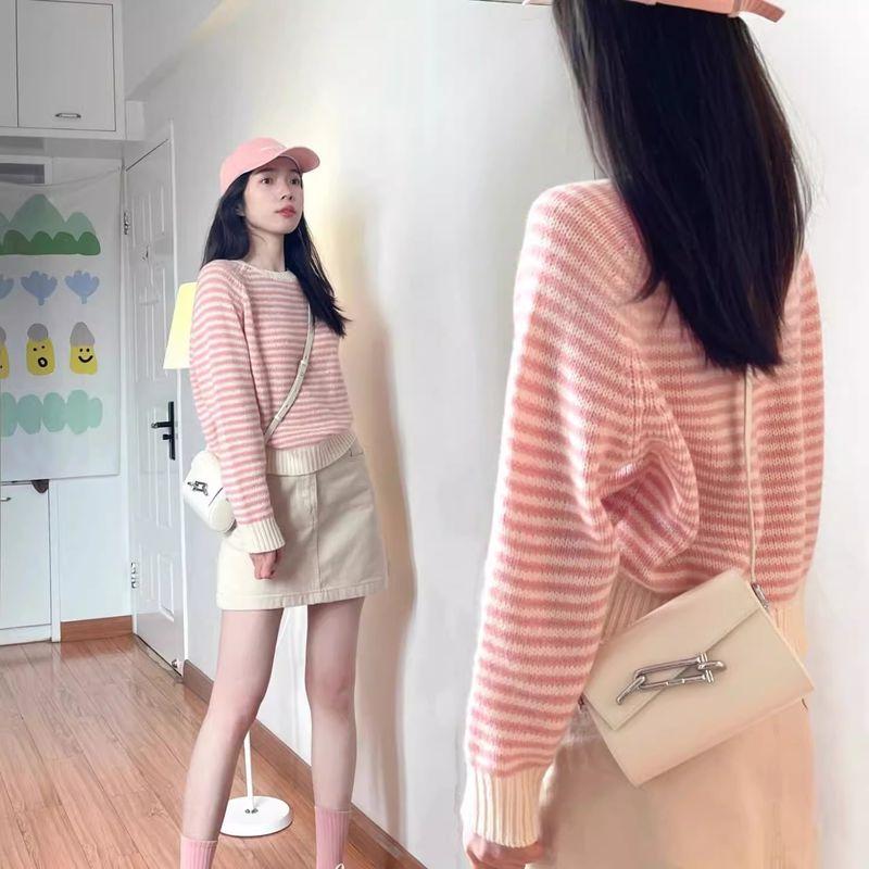 Pink Dopamine Anti-Aging Sweater Female 2025 Fall Idle Style Fashionable Elegant Top Loose Slimming Sweater Pink S(Suggested 37.50 kg-47.50 kg)
Pink Dopamine Anti-Aging Sweater Female 2025 Fall Idle Style Fashionable Elegant Top Loose Slimming Sweater Pink S(Suggested 37.50 kg-47.50 kg)