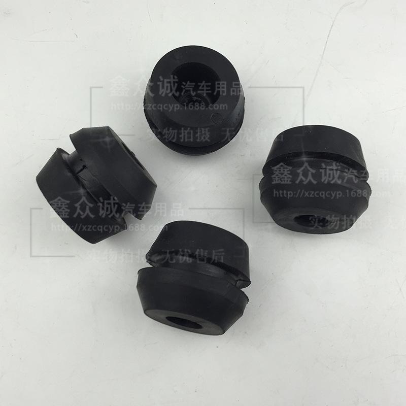 Volkswagen Jetta Crossmember Rubber Bushing for First and Second Crossmember 191199233.
Volkswagen Jetta Crossmember Rubber Bushing for First and Second Crossmember 191199233.