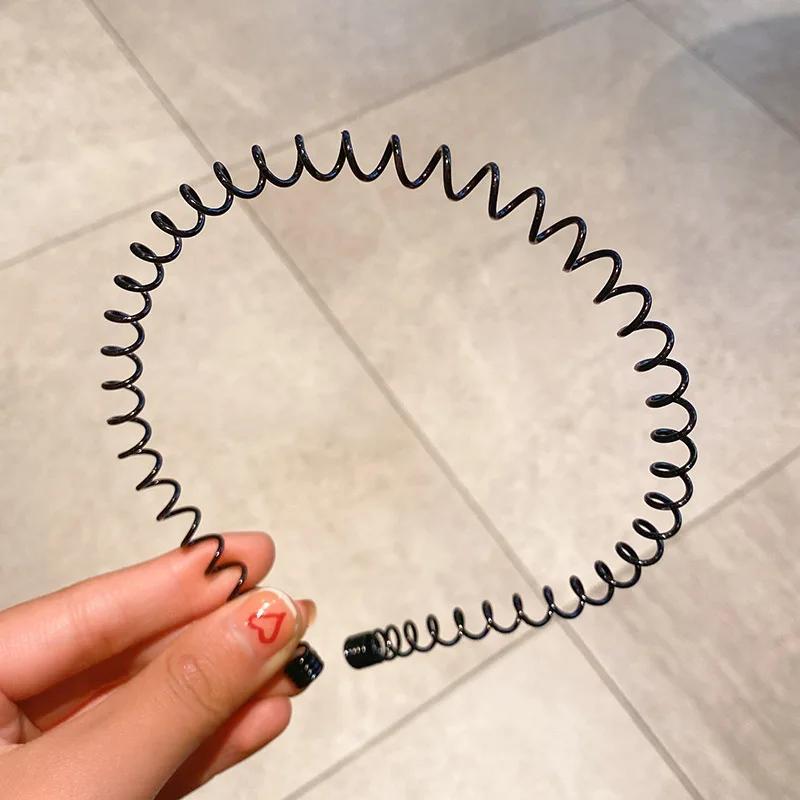 Мужская повязка на голову, простая невидимая спортивная повязка на голову, модная мужская черная волнистая нескользящая повязка на голову, аксессуары для волос 1pc
Мужская повязка на голову, простая невидимая спортивная повязка на голову, модная мужская черная волнистая нескользящая повязка на голову, аксессуары для волос 1pc