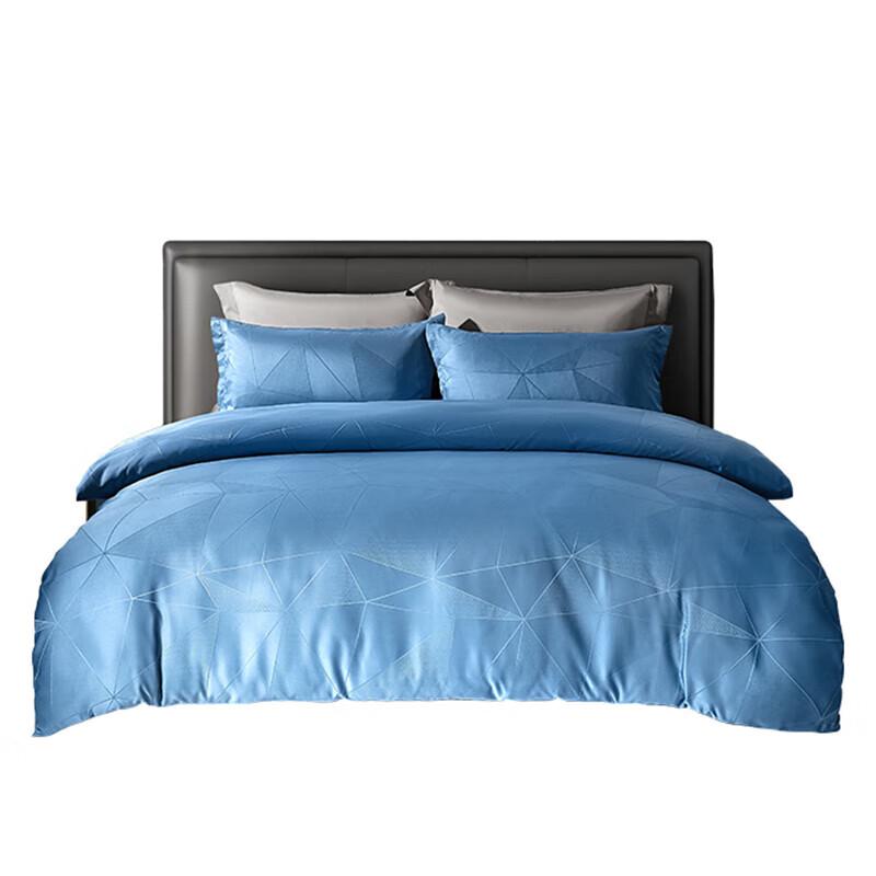 Xifuni Floating Light Quilt
Xifuni Floating Light Quilt