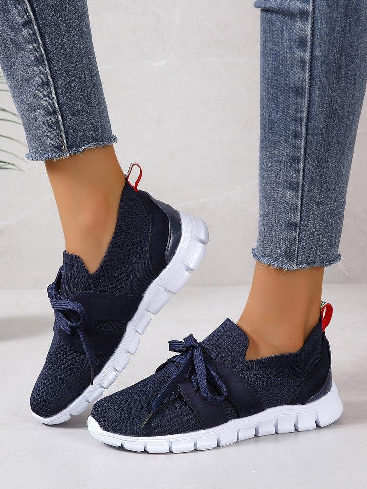 Большие размеры плетеных туфель 2024 года, новые дышащие сетчатые туфли с круглым носком, на шнуровке, однотонные повседневные спортивные туфли на плоском каблуке 43
Большие размеры плетеных туфель 2024 года, новые дышащие сетчатые туфли с круглым носком, на шнуровке, однотонные повседневные спортивные туфли на плоском каблуке 43