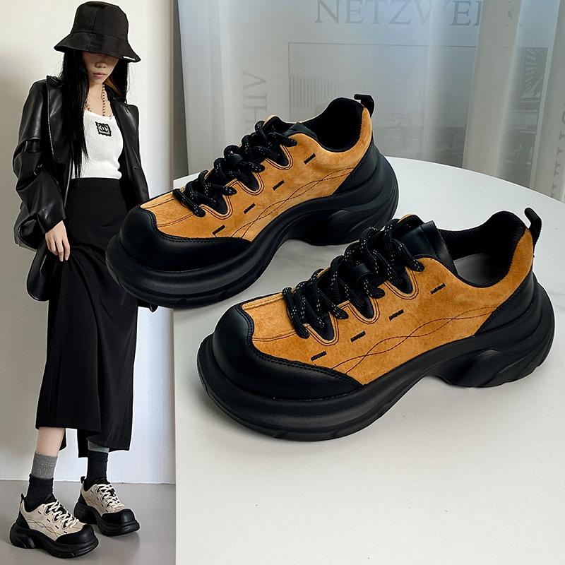 Літні чоловічі нові дихаючі сітчасті зручні кросівки модні універсальні на товстій підошві спортивні туфлі повсякденне зручне спортивне взуття 35 жовтий
Літні чоловічі нові дихаючі сітчасті зручні кросівки модні універсальні на товстій підошві спортивні туфлі повсякденне зручне спортивне взуття 35 жовтий