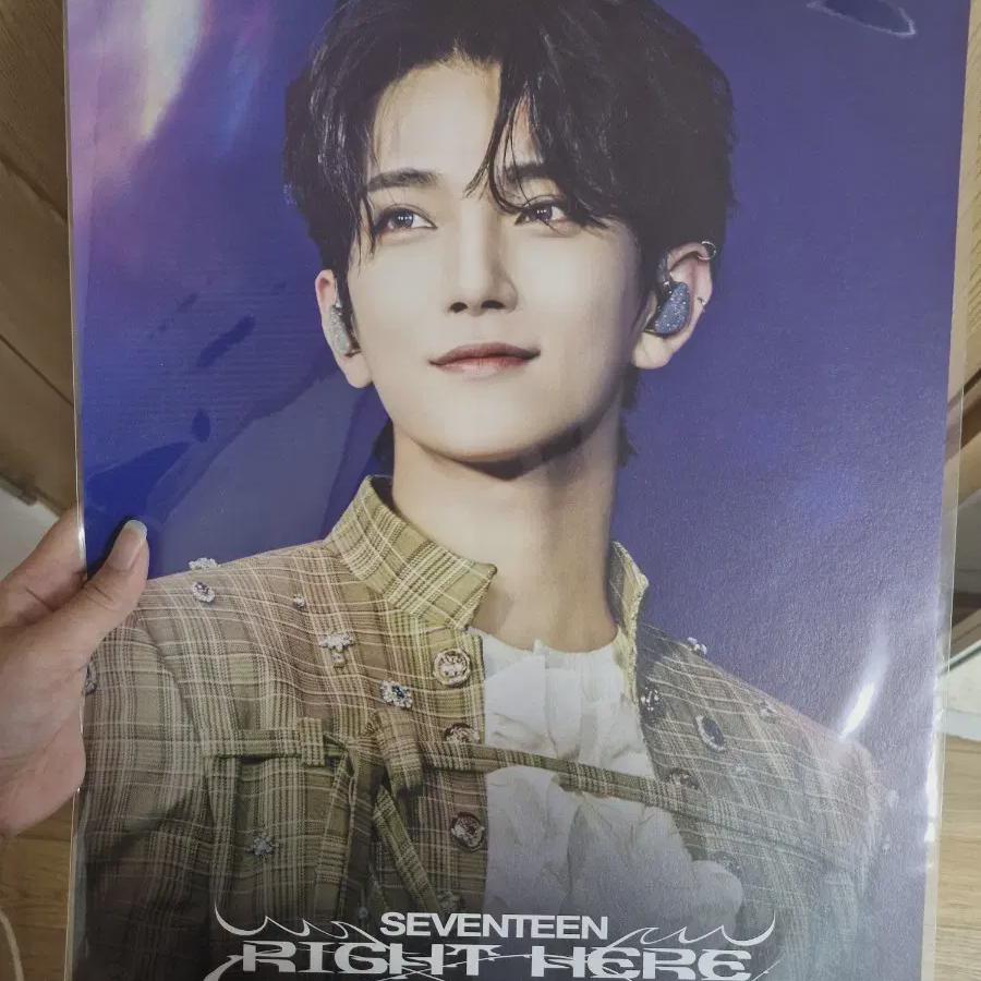 Seventeen Cgv Week 1 Poster Sell
Seventeen Cgv Week 1 Poster Sell