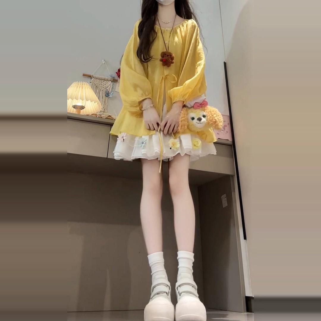 Spring 2026 Bright Women s Suit Set: Korean-Style Yellow Shirt & Floral Skirt, Ideal for Yunnan Travel XL
Spring 2026 Bright Women s Suit Set: Korean-Style Yellow Shirt & Floral Skirt, Ideal for Yunnan Travel XL