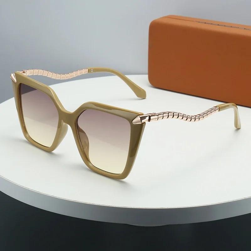 Новые солнцезащитные очки TR90, солнцезащитные очки премиум-класса, прочная металлическая оправа для очков, устойчивая к ультрафиолетовому излучению, женские защитные очки и аксессуары
Новые солнцезащитные очки TR90, солнцезащитные очки премиум-класса, прочная металлическая оправа для очков, устойчивая к ультрафиолетовому излучению, женские защитные очки и аксессуары