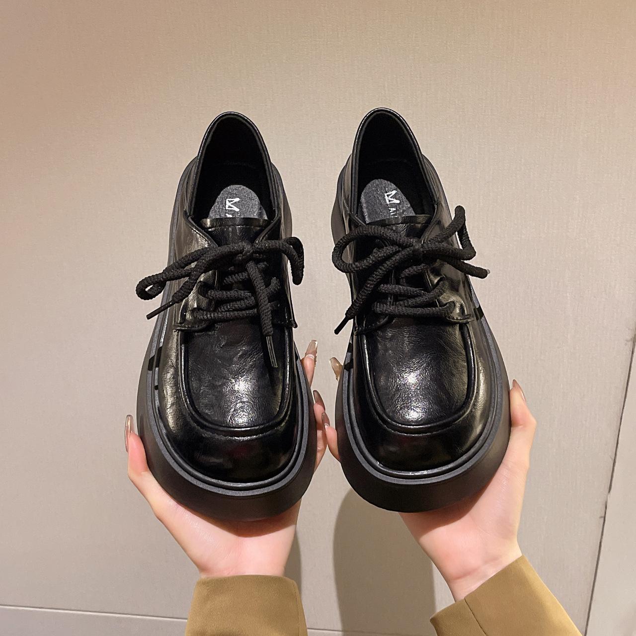 Platform shoes, small leather shoes, new lace-up single shoes, genuine leather JK uniform spring round head 40 бежевый
Platform shoes, small leather shoes, new lace-up single shoes, genuine leather JK uniform spring round head 40 бежевый