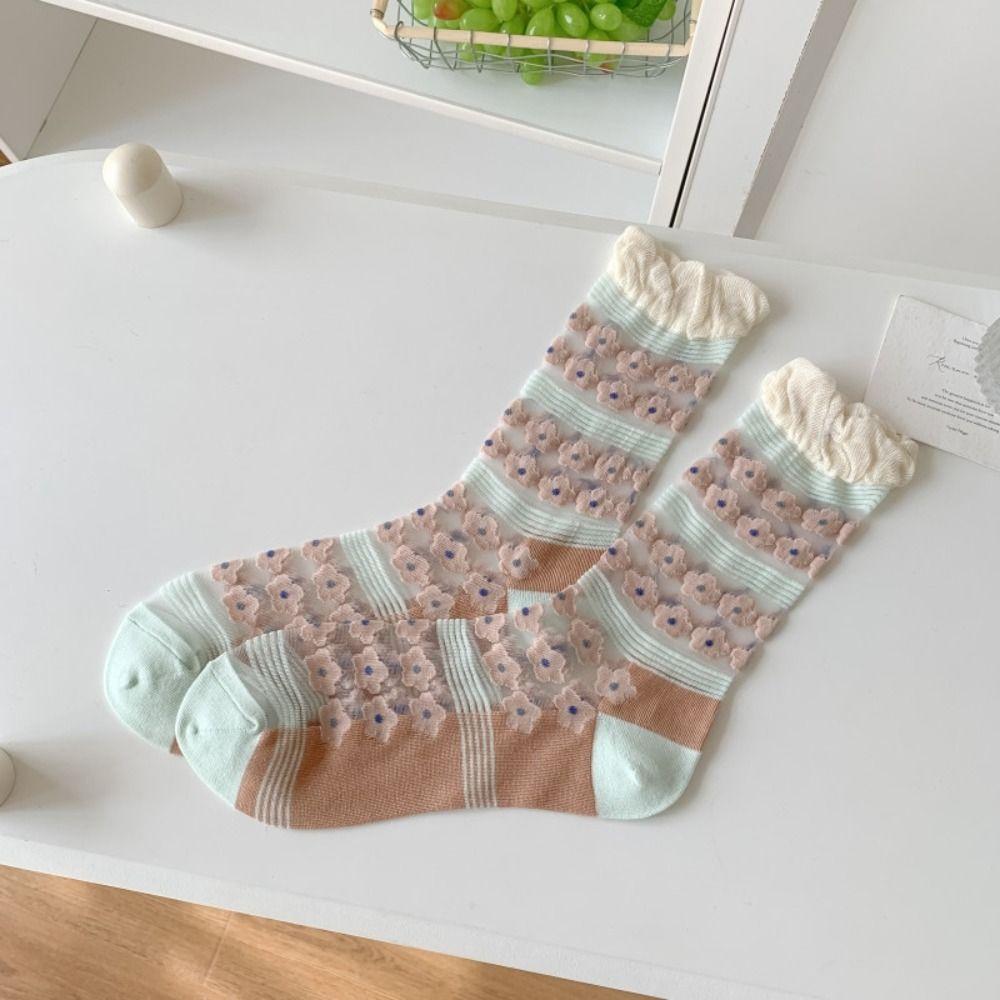 2/3Pairs Stripe Crystal Silk Tube Socks Flower Mid Calf Socks Women Transparent Flower Socks Summer 2Pairs B
2/3Pairs Stripe Crystal Silk Tube Socks Flower Mid Calf Socks Women Transparent Flower Socks Summer 2Pairs B