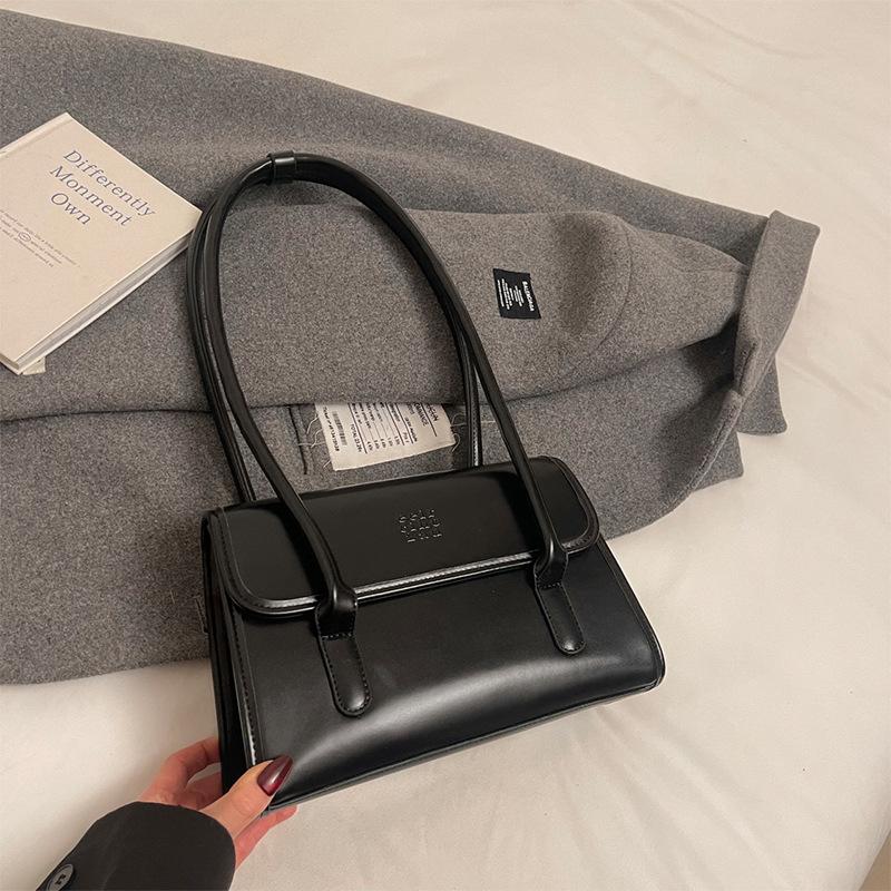 Premium texture niche trend fashion bag women s new versatile shoulder underarm bag oblique span bag commuter handbag
Premium texture niche trend fashion bag women s new versatile shoulder underarm bag oblique span bag commuter handbag