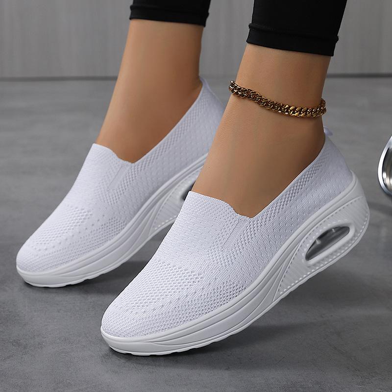 Shoes Women s platform rocking shoes Large size fly-woven casual shoes Lazy one pedal 35 чорний
Shoes Women s platform rocking shoes Large size fly-woven casual shoes Lazy one pedal 35 чорний