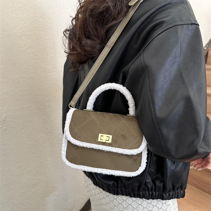 Embroidery thread new spring trend casual deerskin fleece burr simple crossbody small shoulder handbag female коричневий
Embroidery thread new spring trend casual deerskin fleece burr simple crossbody small shoulder handbag female коричневий