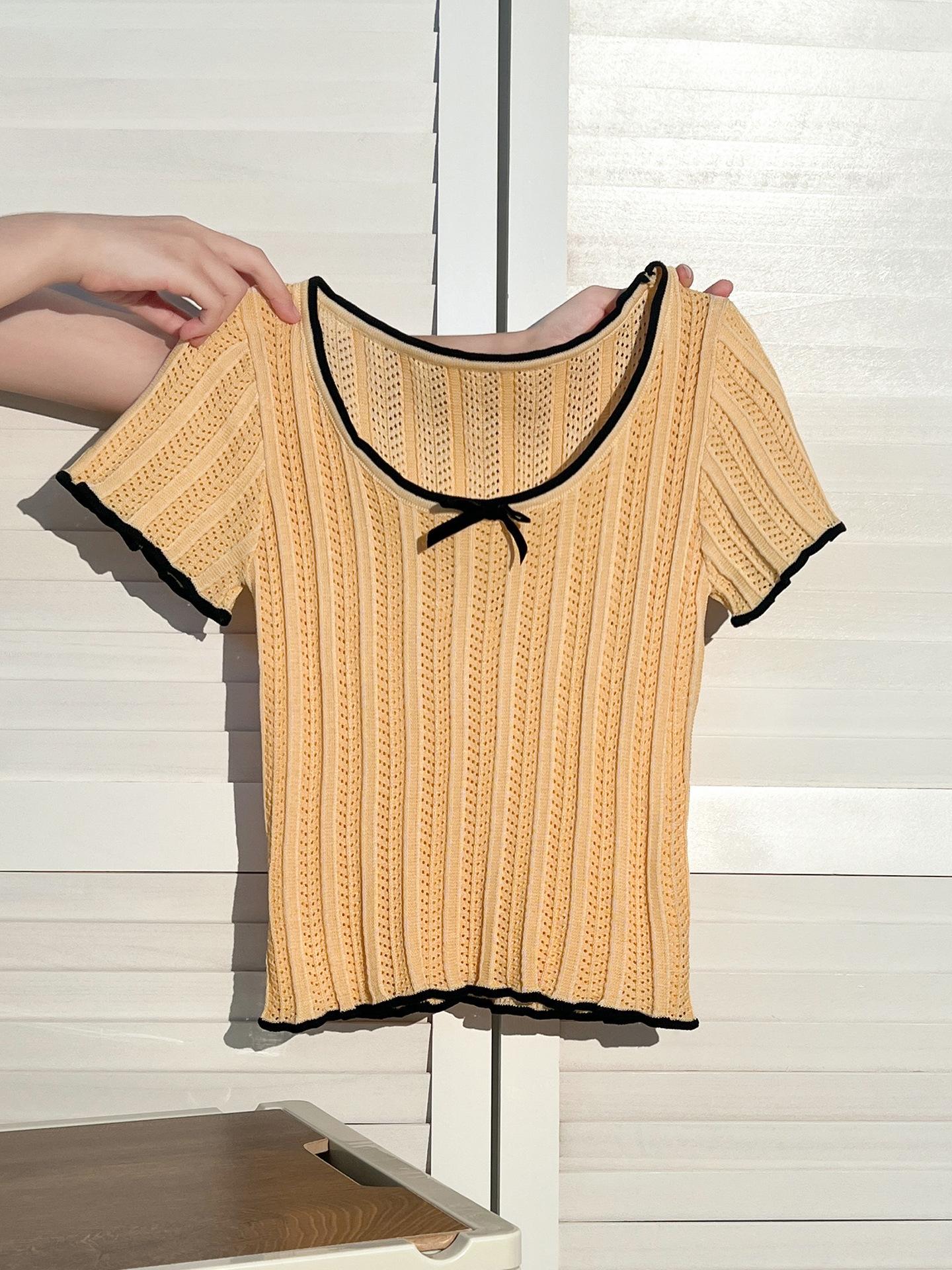 Korean blue knitted bow front shoulder short-sleeved t-shirt women s summer new U-neck slim-fitting and thin top One size fits all
Korean blue knitted bow front shoulder short-sleeved t-shirt women s summer new U-neck slim-fitting and thin top One size fits all