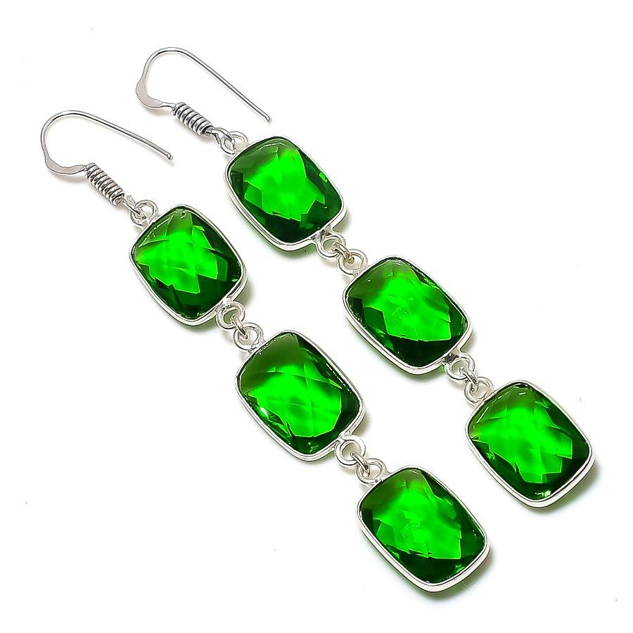 Ювелирные серьги из стерлингового серебра 925 пробы с натуральным хромдиопсидом 3,07 дюйма Z1k29
Ювелирные серьги из стерлингового серебра 925 пробы с натуральным хромдиопсидом 3,07 дюйма Z1k29