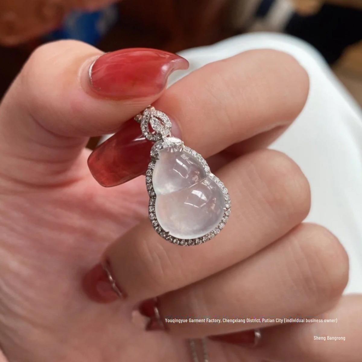 Элегантное ожерелье из тыквы белого халцедона — новый тренд 2024 года High Ice Gourd Necklace белый
Элегантное ожерелье из тыквы белого халцедона — новый тренд 2024 года High Ice Gourd Necklace белый
