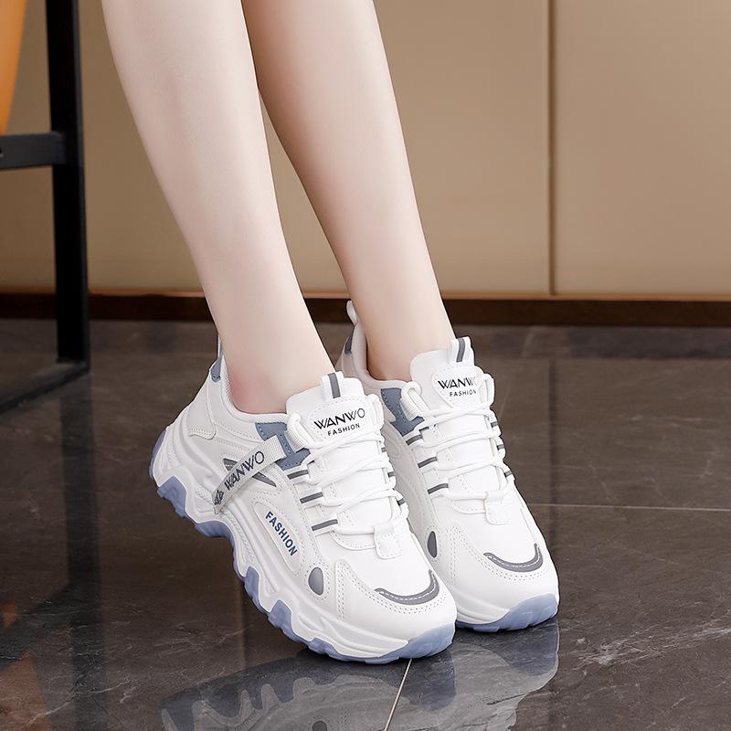 Leather dad shoes women s 2025 new shoes women s mesh thick sole heightening women s casual sports shoes ZY-Q7822 40
Leather dad shoes women s 2025 new shoes women s mesh thick sole heightening women s casual sports shoes ZY-Q7822 40