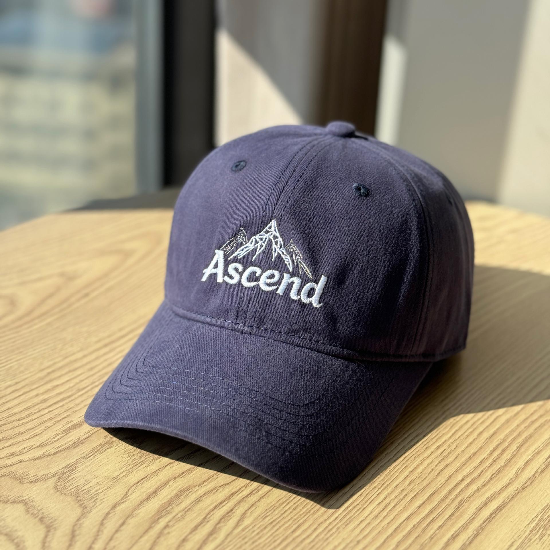 New versatile sun-shading baseball cap for women, makes the face look smaller, with a deep crown and large head circumference, Korean style, Adult54-60Adjustable темно-синього кольору
New versatile sun-shading baseball cap for women, makes the face look smaller, with a deep crown and large head circumference, Korean style, Adult54-60Adjustable темно-синього кольору