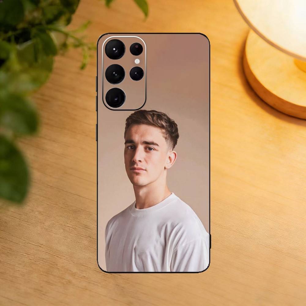Football G-GAvi phone Case For Samsung S25,24,21,22,23,30,Ultra,20,Plus,Fe,Lite,Note Soft Black Cover Samsung S30Ultra5G
Football G-GAvi phone Case For Samsung S25,24,21,22,23,30,Ultra,20,Plus,Fe,Lite,Note Soft Black Cover Samsung S30Ultra5G