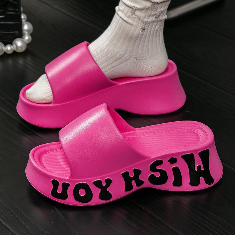Thick-soled slippers women s summer outer wear 2025 new trend heightening high-end beach home indoor cool slippers 36-37 розы красного
Thick-soled slippers women s summer outer wear 2025 new trend heightening high-end beach home indoor cool slippers 36-37 розы красного