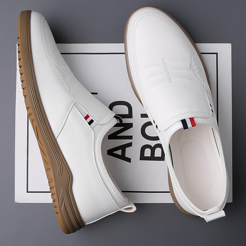 Men s shoes 2025 autumn lazy little white shoes soft sole one pedal casual leather shoes men 2025 38
Men s shoes 2025 autumn lazy little white shoes soft sole one pedal casual leather shoes men 2025 38