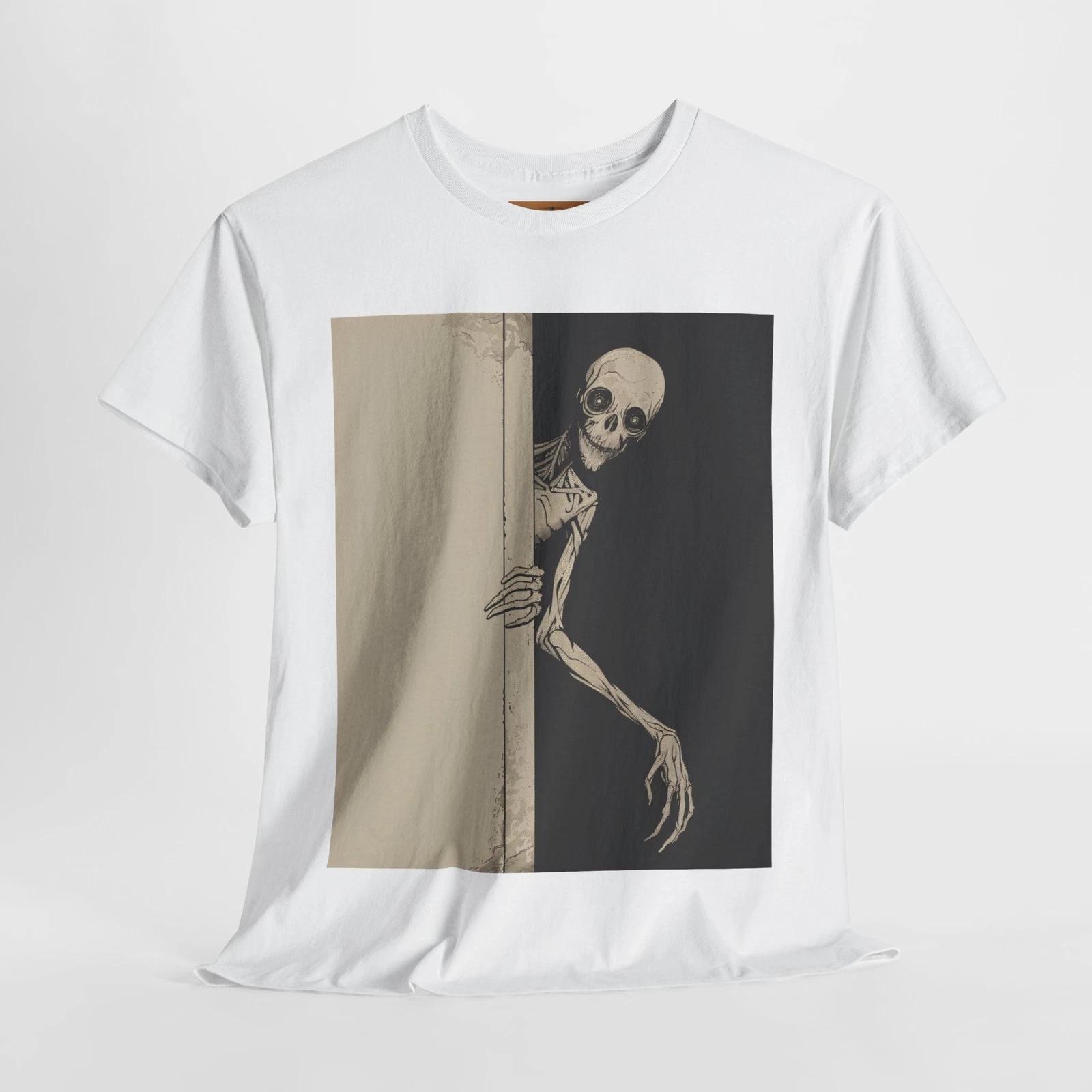 Pale Humanoid Peeking T-Shirt – Elongated Limbs and Empty Eyes Horror Art 3XL
Pale Humanoid Peeking T-Shirt – Elongated Limbs and Empty Eyes Horror Art 3XL