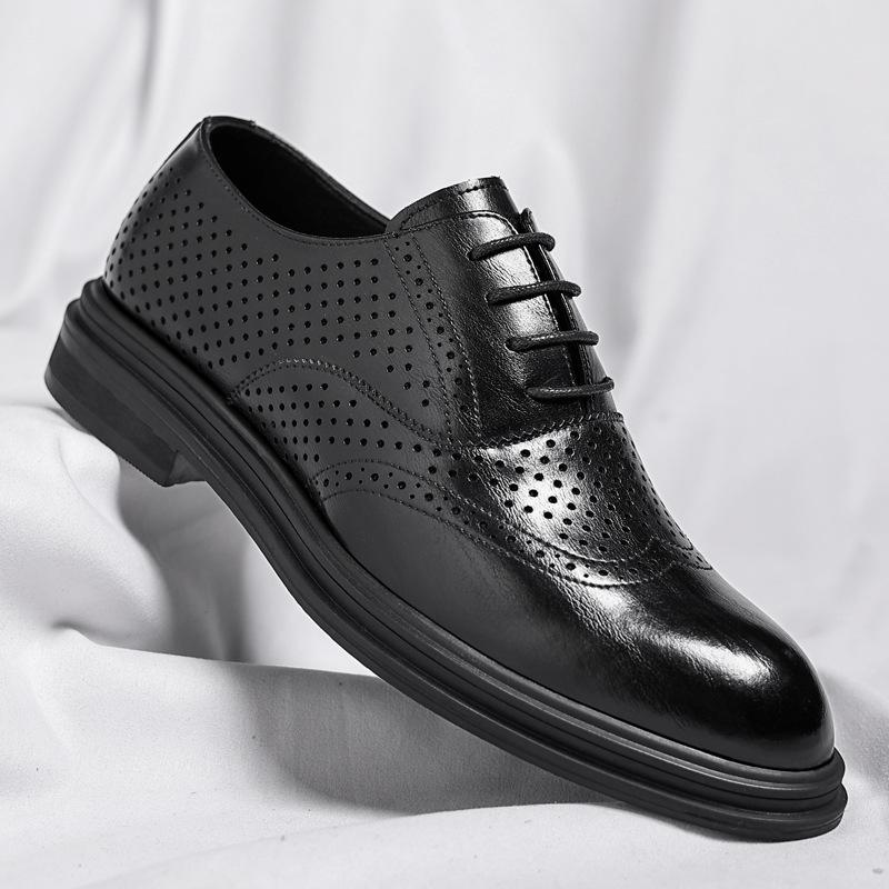 Brock leather shoes men s summer hollow inner height increase 8CM height increase shoes 6CM wedding groom shoes 2025 38
Brock leather shoes men s summer hollow inner height increase 8CM height increase shoes 6CM wedding groom shoes 2025 38