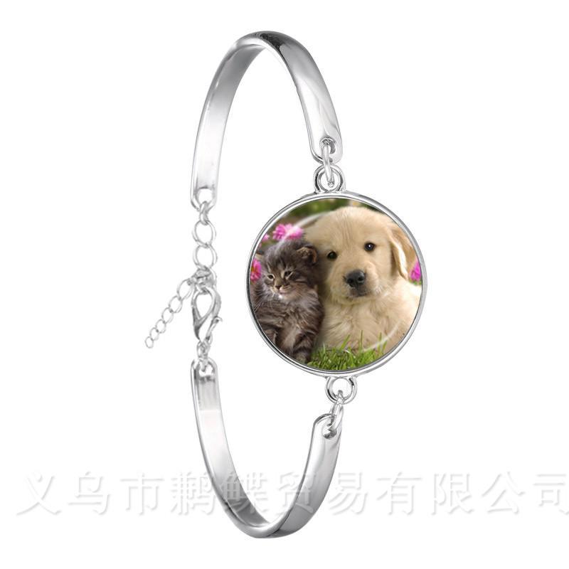 Agile Dog Bracelet French Bulldog Cocker Spaniel Look Like Cute Cuddly Silver Plated Chain Bangle Glass Dome Men Women Jewelry
Agile Dog Bracelet French Bulldog Cocker Spaniel Look Like Cute Cuddly Silver Plated Chain Bangle Glass Dome Men Women Jewelry