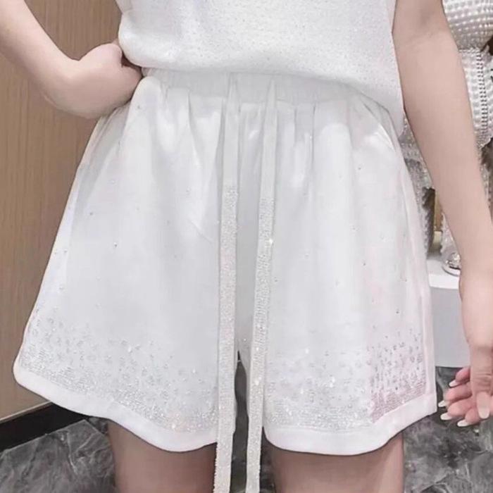 Большой размер Шорты с высокой талией, блестящие, стройнящие, на кулиске, с широкими штанинами L 85-120 jin белый
Большой размер Шорты с высокой талией, блестящие, стройнящие, на кулиске, с широкими штанинами L 85-120 jin белый