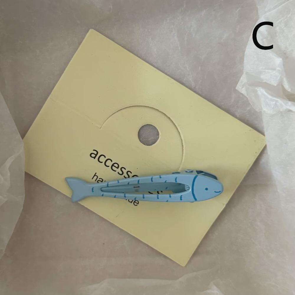 Молочно-голубая заколка для волос в виде рыбки, металлическая, уникальная, модная, милая, для женщин и девочек C
Молочно-голубая заколка для волос в виде рыбки, металлическая, уникальная, модная, милая, для женщин и девочек C