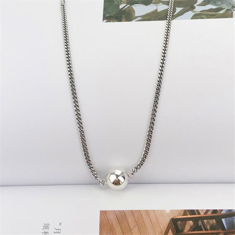 Simple And Compact Retro Personality 925 Sterling Silver Jewelry Creative Glossy Round Bead Clavicle Chain Necklaces TYB380 срібний
Simple And Compact Retro Personality 925 Sterling Silver Jewelry Creative Glossy Round Bead Clavicle Chain Necklaces TYB380 срібний