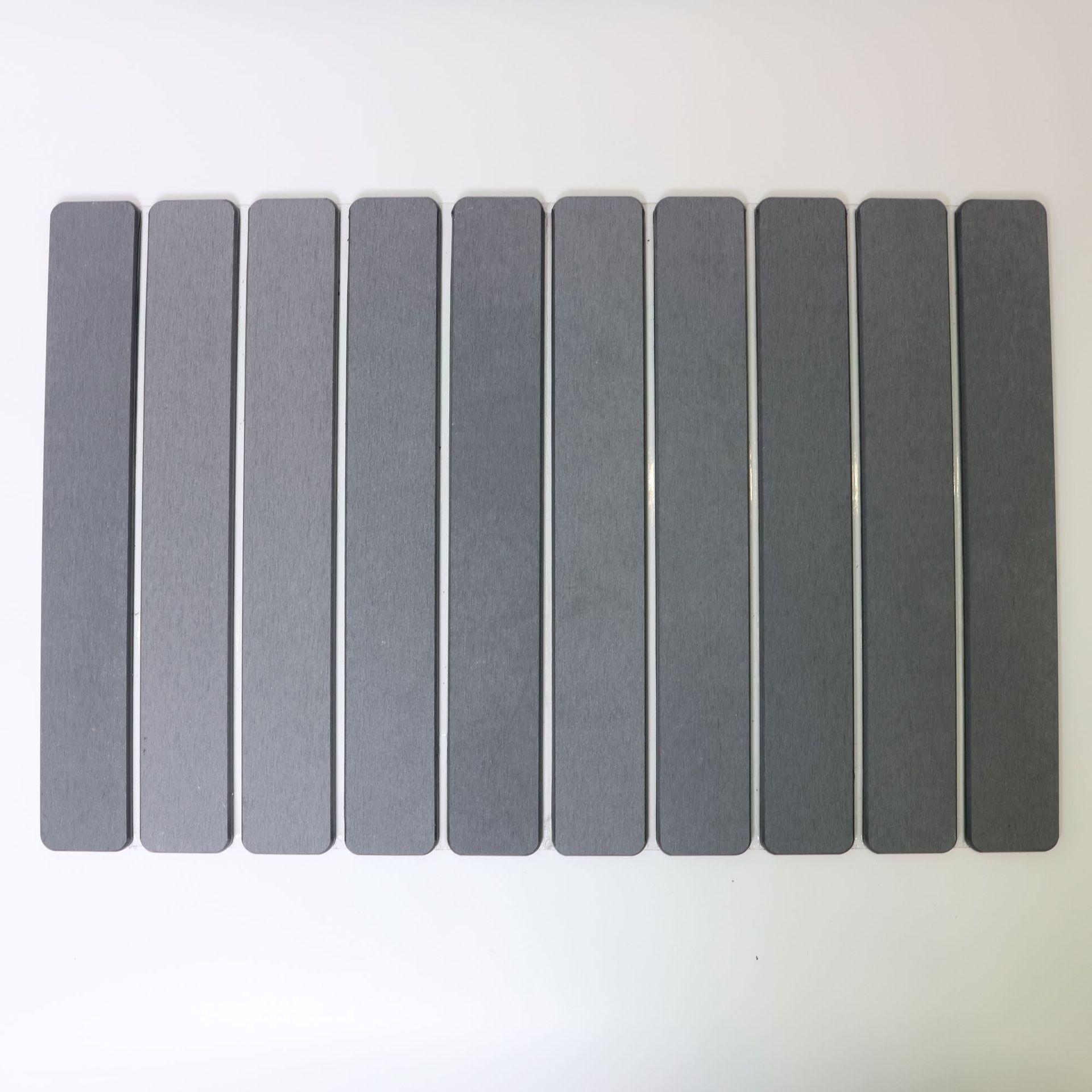 Diatom Mud Quick-Drying Anti-Slip Bath Mat for Bathroom and Toilet 39x60x1cm
Diatom Mud Quick-Drying Anti-Slip Bath Mat for Bathroom and Toilet 39x60x1cm
