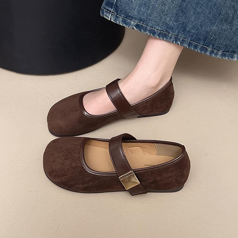 Женские туфли-лодочки из замши на плоской подошве, лето 2025, новые, в стиле ретро, ленивые туфли-бини на липучке, обувь Мэри Джейн для беременных 40 коричневый
Женские туфли-лодочки из замши на плоской подошве, лето 2025, новые, в стиле ретро, ленивые туфли-бини на липучке, обувь Мэри Джейн для беременных 40 коричневый