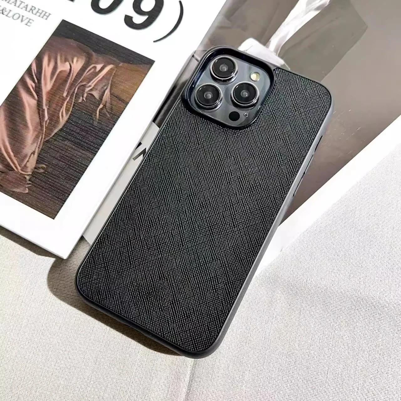 Роскошный чехол из крокодиловой кожи, вневременной, для IPhone 17 16E 15 14 Plus 13 12 ProMax Pro, бизнес, ударопрочный, защитная крышка iPhone 15 Pro Max
Роскошный чехол из крокодиловой кожи, вневременной, для IPhone 17 16E 15 14 Plus 13 12 ProMax Pro, бизнес, ударопрочный, защитная крышка iPhone 15 Pro Max