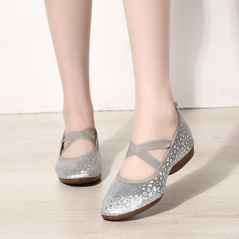 Square dance shoes women s canvas soft-soled cloth shoes dance shoes adult four-season performance red dance shoes low-heeled comfortable dance shoes 34
Square dance shoes women s canvas soft-soled cloth shoes dance shoes adult four-season performance red dance shoes low-heeled comfortable dance shoes 34