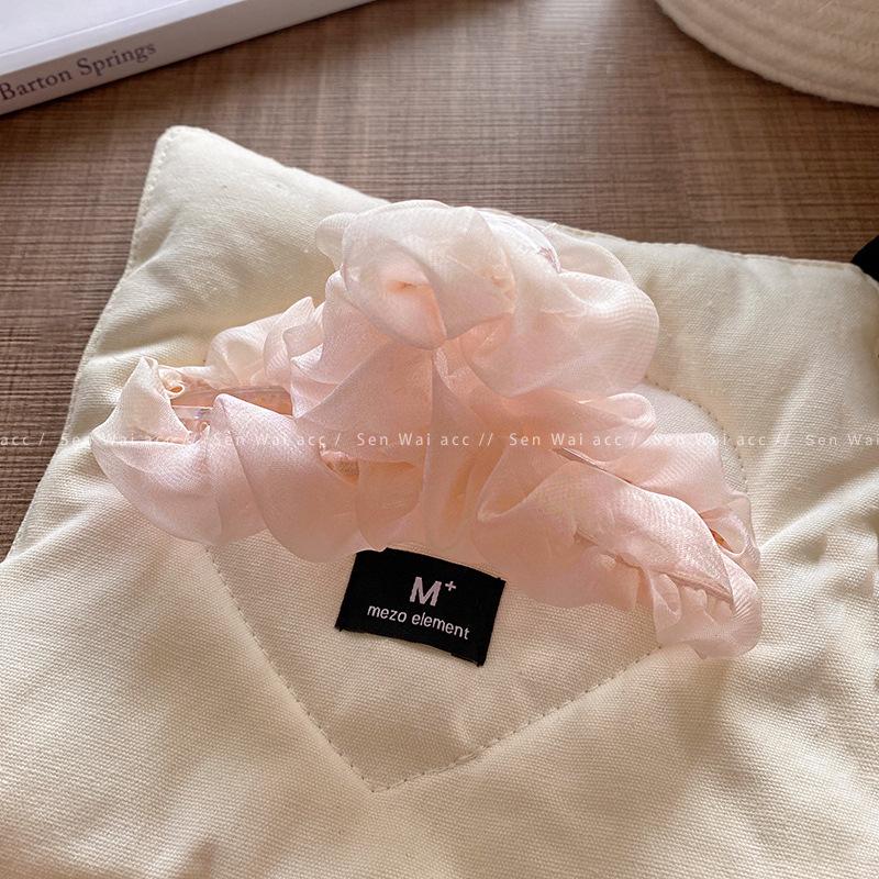 Folded satin large grab clip female 2025 cloud hairpin back head shark clip headgear clip
Folded satin large grab clip female 2025 cloud hairpin back head shark clip headgear clip