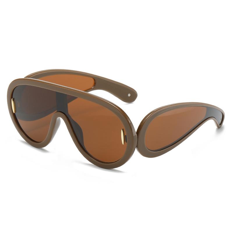 Fashion Futuristic Punk Hip-Hop Oversized One-Piece Sunglasses – Stylish Outdoor UV Protection Shades коричневий
Fashion Futuristic Punk Hip-Hop Oversized One-Piece Sunglasses – Stylish Outdoor UV Protection Shades коричневий
