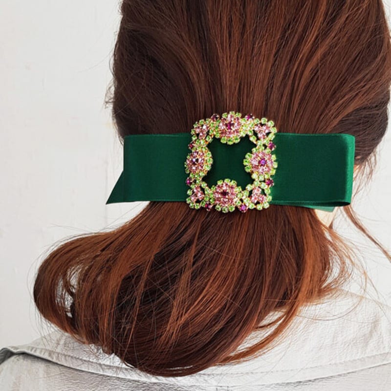RACOHA Antoinette bling hair pin_cubic ribbon pin PURPLE
RACOHA Antoinette bling hair pin_cubic ribbon pin PURPLE
