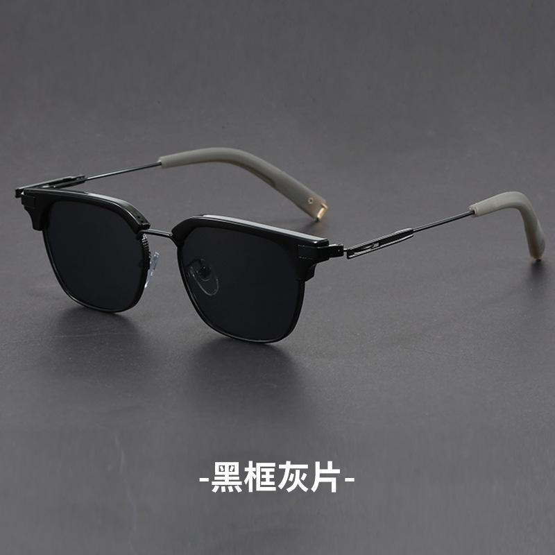 Luxury Rectangle Men s Sunglasses Retro Metal UV400 Protection Sun Glasses Male Classic Outdoor Driving Shades Summer Glasses черный серый
Luxury Rectangle Men s Sunglasses Retro Metal UV400 Protection Sun Glasses Male Classic Outdoor Driving Shades Summer Glasses черный серый