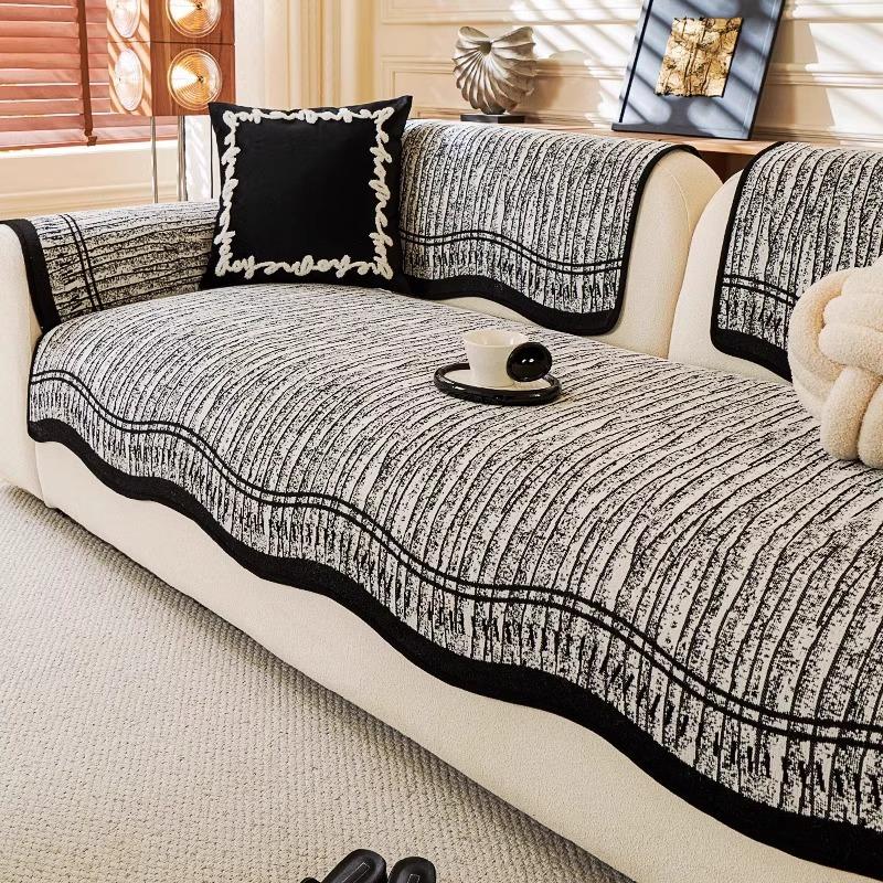 New High End Leather Sofa Cushion for All Seasons Chenille Non Slip Straight Seat Cushion Cover Seat Cover 90*70cm
New High End Leather Sofa Cushion for All Seasons Chenille Non Slip Straight Seat Cushion Cover Seat Cover 90*70cm