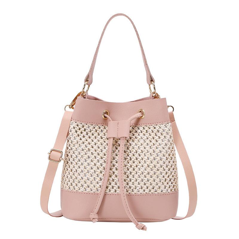 Жіноча сумка Cosy Up Hollow Bucket Bag у корейській версії. рожевий
Жіноча сумка Cosy Up Hollow Bucket Bag у корейській версії. рожевий
