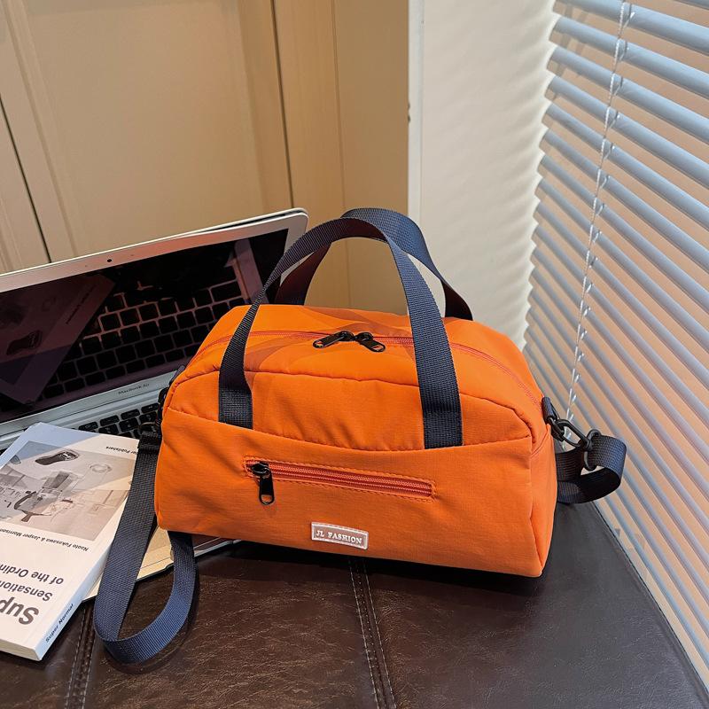 Summer Summer Bags Women S Sports Messenger Bags Simple Casual Men S And Women S Outdoor Lightweight Handbags Tide
Summer Summer Bags Women S Sports Messenger Bags Simple Casual Men S And Women S Outdoor Lightweight Handbags Tide