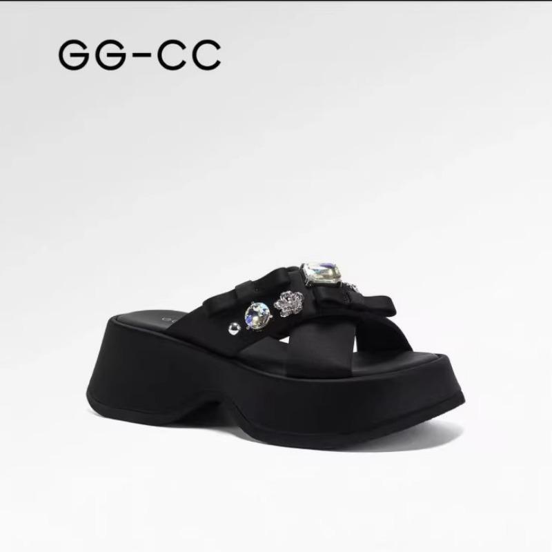 Summer thick-bottomed half-slippers women s exquisite rhinestone cool slippers outer wear 40 чёрный
Summer thick-bottomed half-slippers women s exquisite rhinestone cool slippers outer wear 40 чёрный