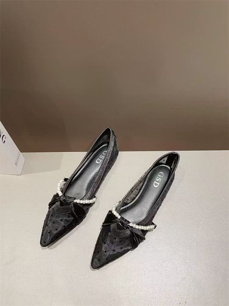 Mesh breathable pointed soft-soled ladyshoes 2025 new fashion rhinestone pearl decoration shallow mouth flat-soled single shoes women 35
Mesh breathable pointed soft-soled ladyshoes 2025 new fashion rhinestone pearl decoration shallow mouth flat-soled single shoes women 35