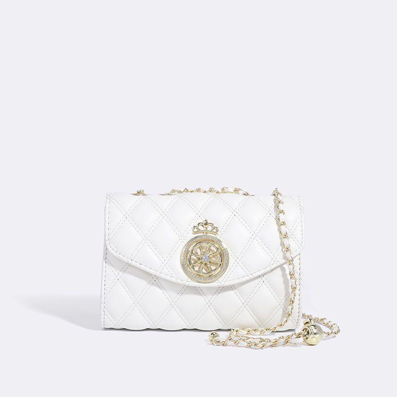 New commuter versatile diamond chain small bag women s fashion shoulder messenger bag underarm bag
New commuter versatile diamond chain small bag women s fashion shoulder messenger bag underarm bag