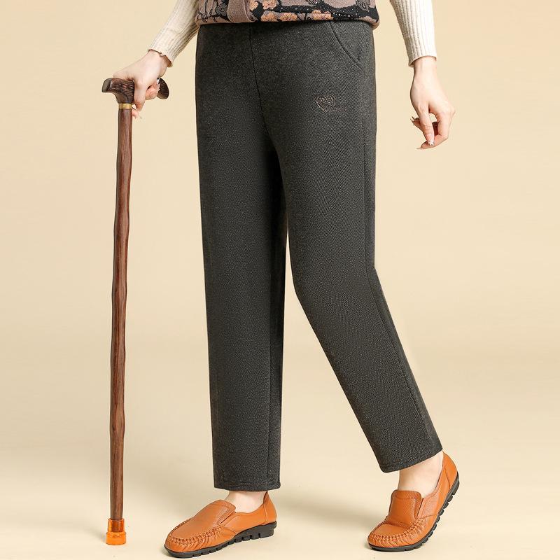 Velvet Straight-Leg Pants for Women - Winter and Spring Fashion for Elderly & Middle-Aged 5XL: 72.5-80 kg
Velvet Straight-Leg Pants for Women - Winter and Spring Fashion for Elderly & Middle-Aged 5XL: 72.5-80 kg
