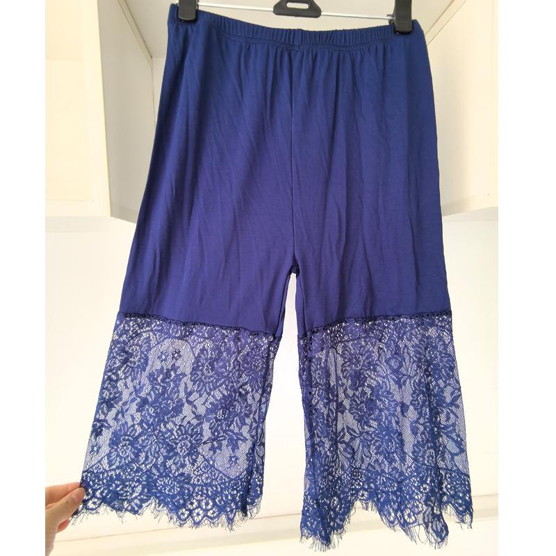 Women s 7/10 Cropped Hanfu Lace Fleece Leggings - Seasonal Warm Anti-exposure Inner Layer One Size
Women s 7/10 Cropped Hanfu Lace Fleece Leggings - Seasonal Warm Anti-exposure Inner Layer One Size