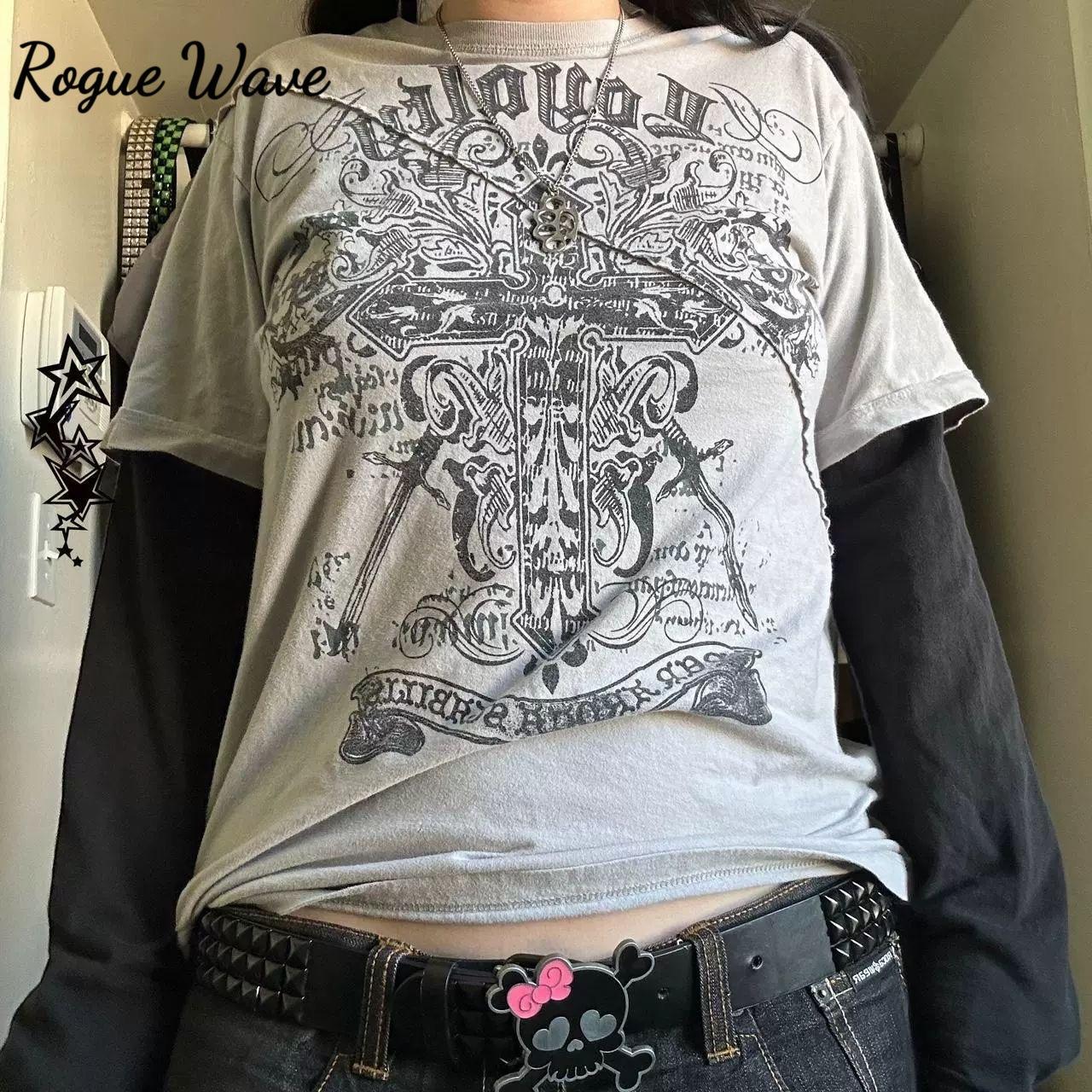 RogueWave Vintage Пуловери з графічним принтом Топи Одяг на Хелловін 2000-х Череп Гранж Багатошарова футболка з рукавами Естетика Y2K Емо Мол Готична футболка XL
RogueWave Vintage Пуловери з графічним принтом Топи Одяг на Хелловін 2000-х Череп Гранж Багатошарова футболка з рукавами Естетика Y2K Емо Мол Готична футболка XL