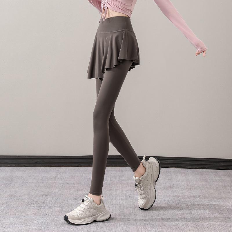 Женские брюки для йоги «Акула» с пришитой юбкой - Быстросохнущие, бесшовные, осень/зима M
Женские брюки для йоги «Акула» с пришитой юбкой - Быстросохнущие, бесшовные, осень/зима M