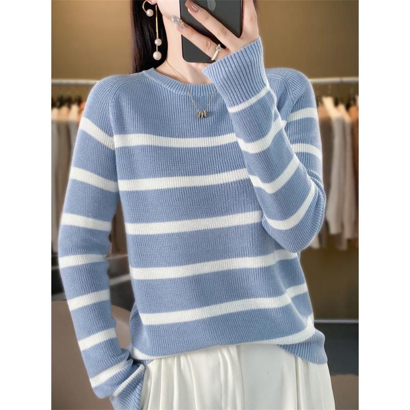 Полосатый шерстяной свитер с круглым вырезом, дизайнерский, ретро и тонкий свитер-топ с вязаным свитером внутри и вязаным свитером снаружи XXL синий
Полосатый шерстяной свитер с круглым вырезом, дизайнерский, ретро и тонкий свитер-топ с вязаным свитером внутри и вязаным свитером снаружи XXL синий